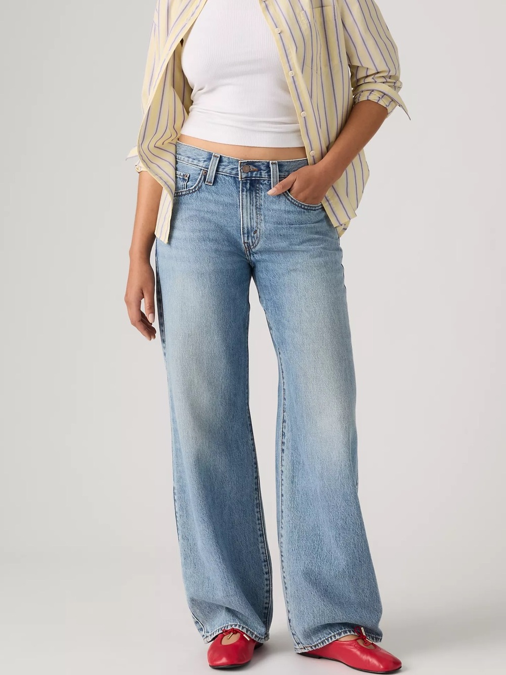 NWT Levi’s Middy Balloon Jeans
